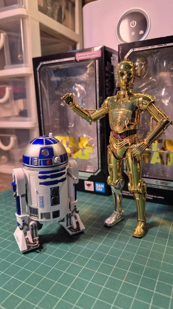S.H.Figuarts R2-D2 Classic Ver. – Star Wars Episode IV A New Hope Collectible Figure
