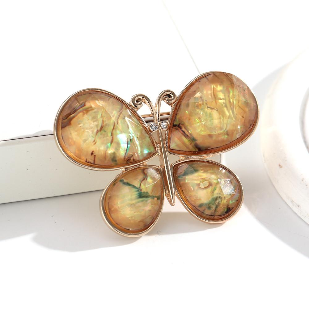 Vintage Butterfly Resin Acrylic Brooches for Women Elegant Iridescent Insect Lapel Pins Badge Fashion Jewelry Accessories Gifts
