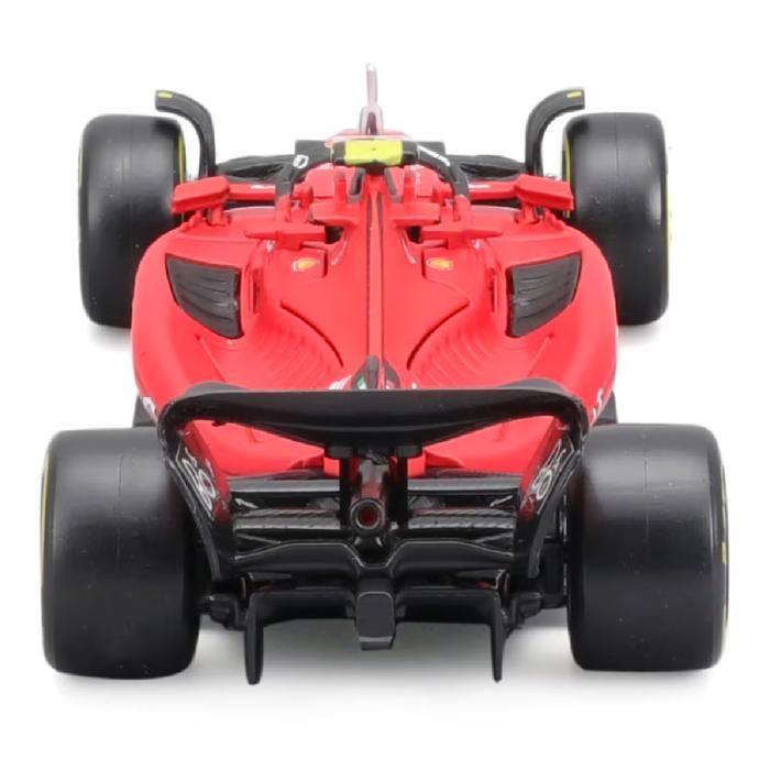 Véhicule Bburago 1/43 Ferrari SF 2023 Formule 1 avec casque Sainz