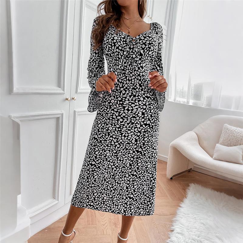 Осеннее новое ретро квадратный вырез талия и бедра цветочный платье S