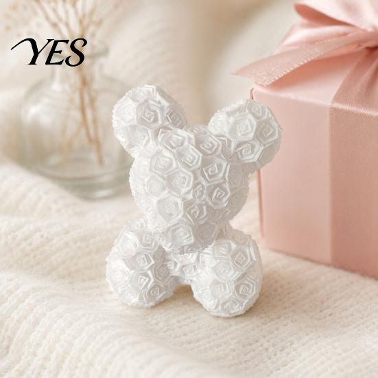 Integrated Molding Ornament Romantic Rose Ornament, Bear Decorative Sculpture for Healing Design Valentine Day Anniversaries Birthdays Multi-Scene Use