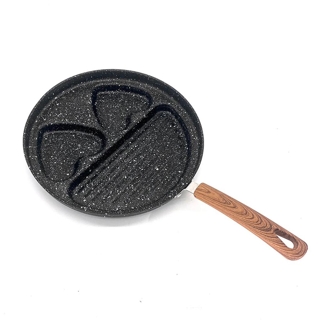 Three-hole Love Frying Pan Food Grade Coated Mini Omelet Pan Non-stick Wear Resistant Handle Cooking Utensils Accessories