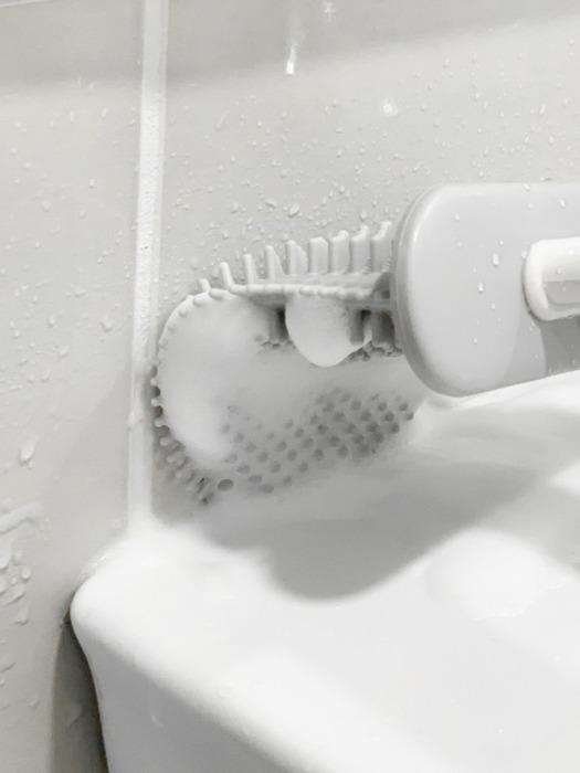 

HOMETUDIO HOMETUDIO Soft Silicone Toilet Brush Soft silicone toilet brush