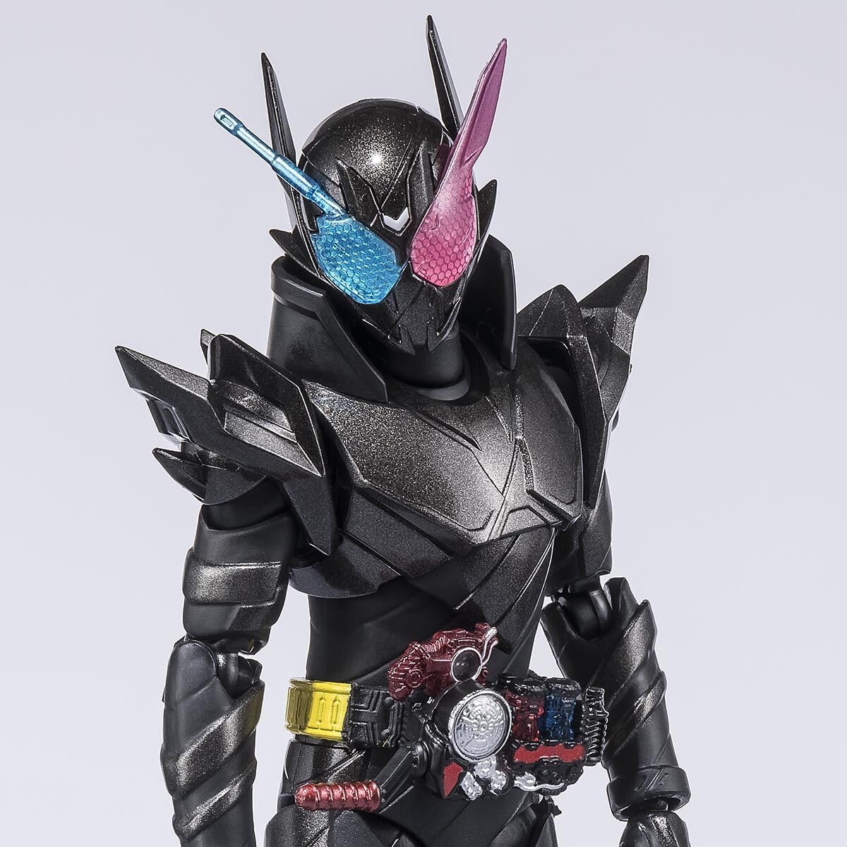 

Kamen Rider Build Rabbit Tank Hazard Form Издание Heisei Generations АБС ПВХ Примерно 150 мм Окрашенная Подвижная Фигурка Онлайн Эксклюзив Kamen Rider чёрный