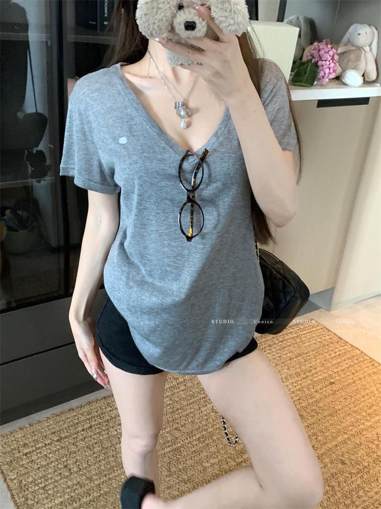 Women's Gray V-neck Short Sleeve Casual Loose Fit Summer T-shirt