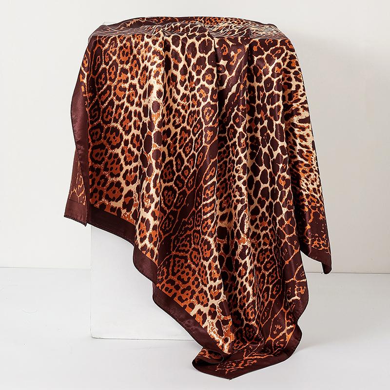 

Leopard Print 90cm Square Silk Scarfs Hair Scarf Women Fashion Designer Hijab Scarves Foulard Soft Satin Shawl Kerchief Headband 90x90cm світло-коричневого кольору