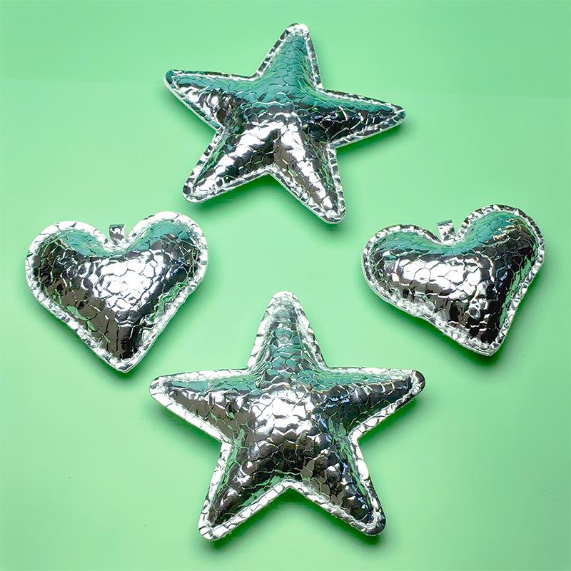 Shiny Three-Dimensional Star & Heart Keychain with Fish Scale Crackle Pattern and Cotton Filling