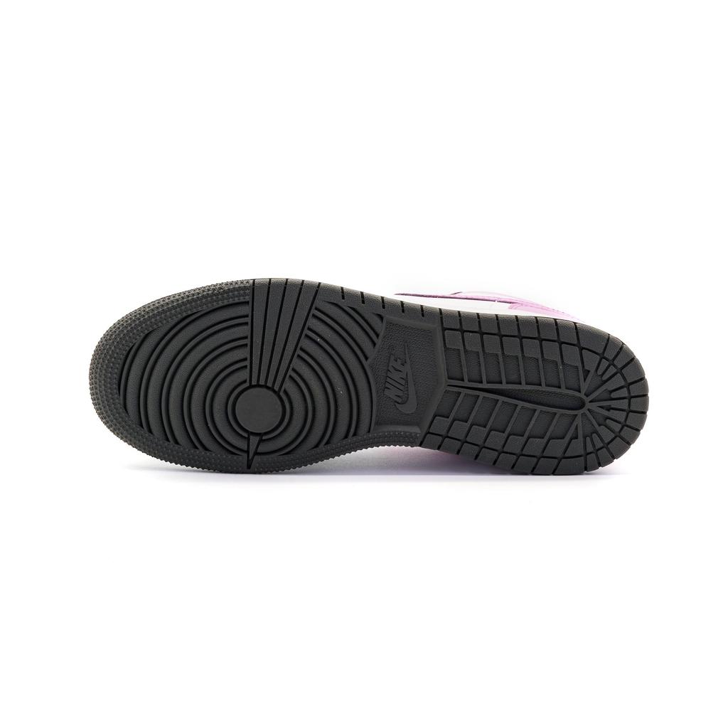 Jordan Air Jordan 1 Fashion Low Top Vintage Basketball Shoes Unisex Black White Pink 553558-152(team1098-)