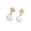 Hollow Four-Leaf Clover White Pearl Stud Earrings Exquisite Cold Wind Super Flash Zircon Flower Gray Bead Earrings