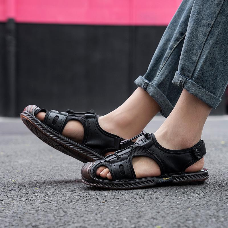 Fashion New Summer Anti-slip Driving Beach Shoes Shoes for Men Fashion Casual Cow Leather Sandals Male Elastic Band Designer Sandals Man