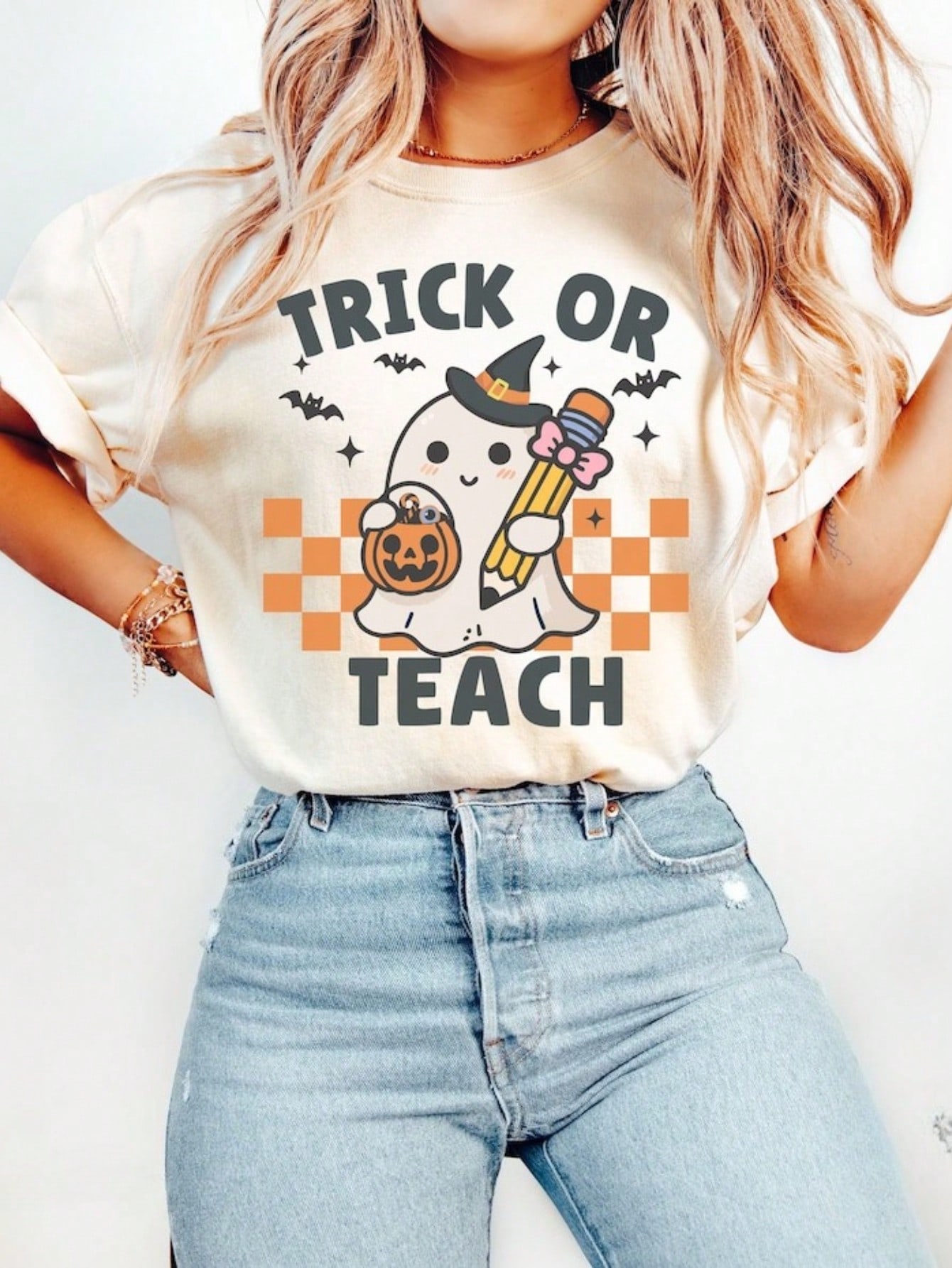 Cotton Teacher Halloween Shirt Halloween Teacher Shirt Trick Or Teach Shirt Spooky Teacher TShirt Retro Ghost Teacher Shirt S
