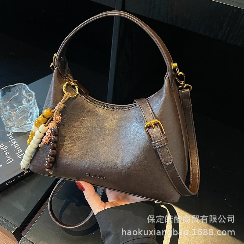 Premium Casual Dumpling Bag 2025 Versatile Temperament Exquisite Foreign Style Autumn and Winter New Shoulder Bag Women's Messenger Bag