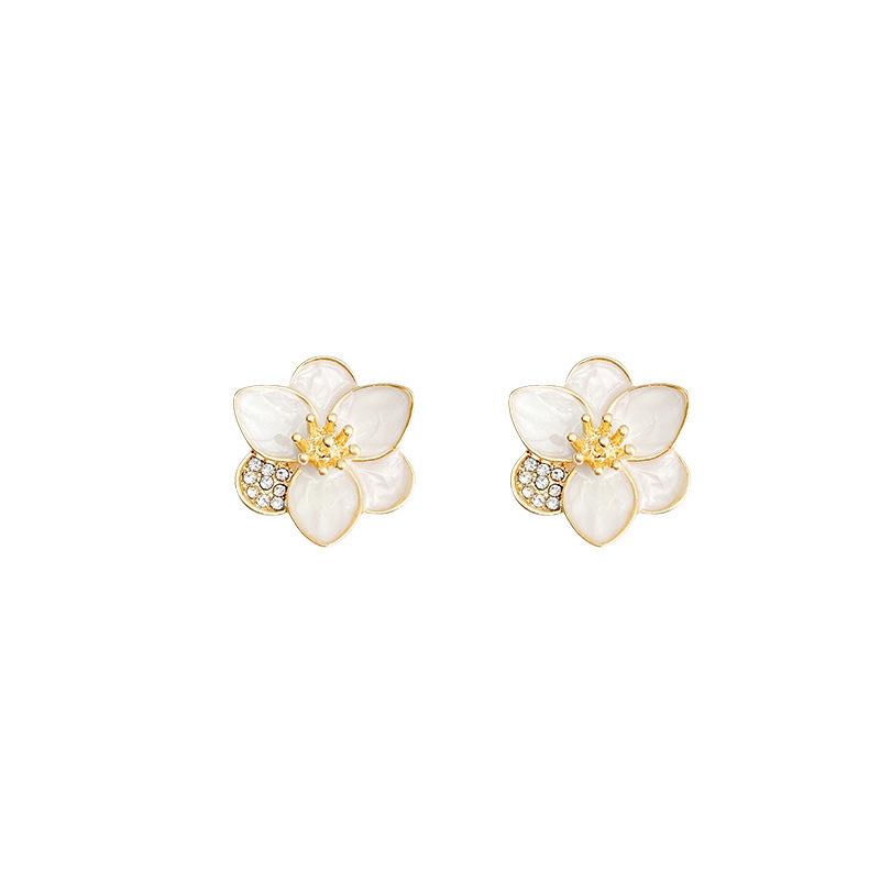 2024 High-End Floral Earrings: S925 Silver Socialite Studs with Niche Design
