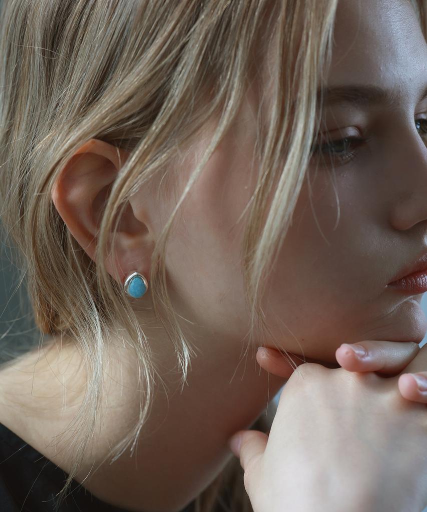 Reindeer Murmur Earring 05