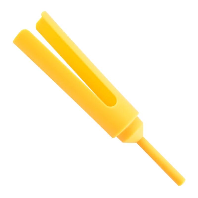 Nástroj na navlékání klobás a párků na špíz