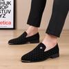 Gorąca sprzedaż Męskie mokasyny Czarny Wiosenny wsuwany zamsz Męskie buty biznesowe Projektant Eleganckie buty wizytowe dla mężczyzn Zapatos Hombre