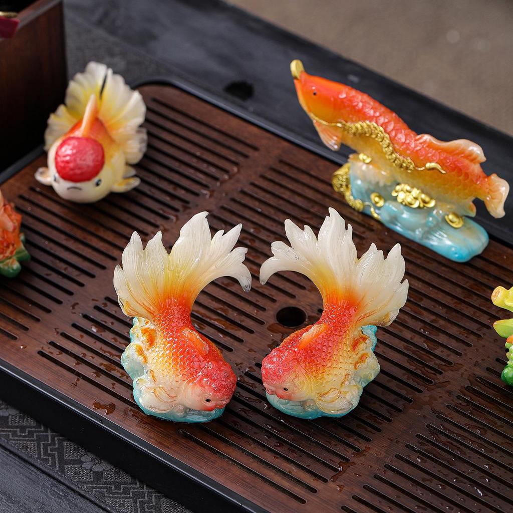 Color-Changing Arowana Tea Pet Ornament: Creative Goldfish Decor for Tea Table Display