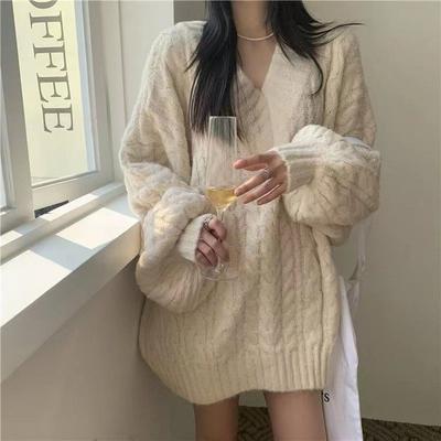 Pullover V-Neck Fried Dough Twists Sweater Women Autumn and Winter Loose Outwear Lazy Design Small Warm Knit Sweater Female Top