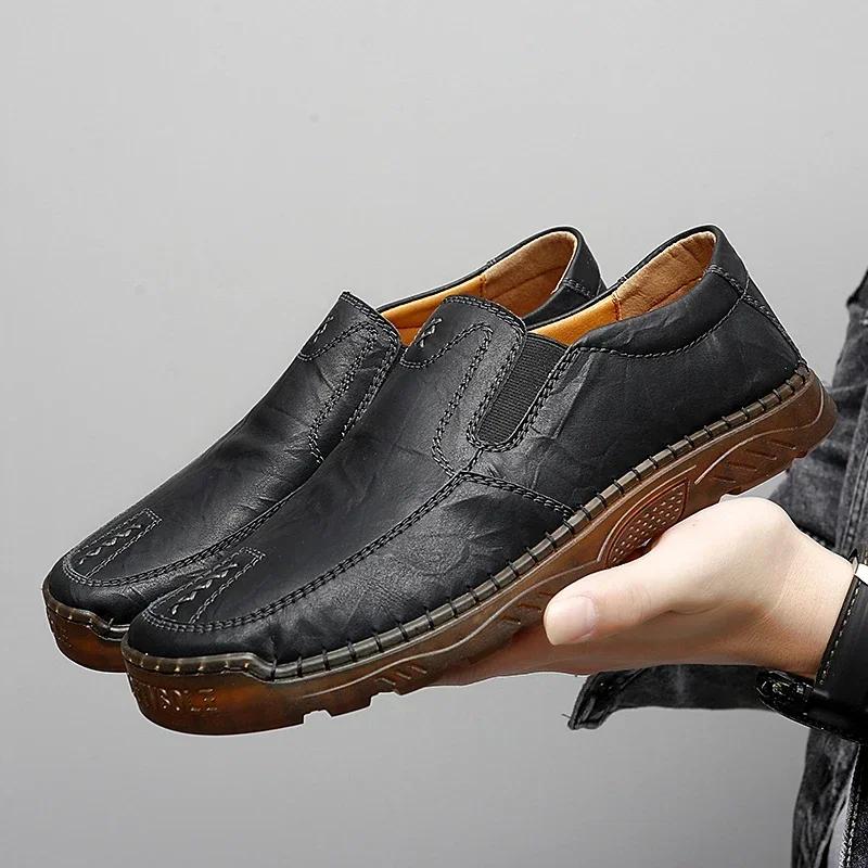 Fashionable Lightweight Handmade Soft Flat Leather Casual Shoes Men Comfortable Durable Waterproof Perfect for Walking Travel