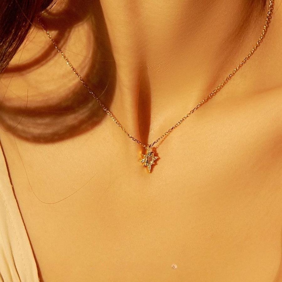 Human sea star glow blue zircon octagram necklace light luxury gemstone collarbone chain simple neck chain