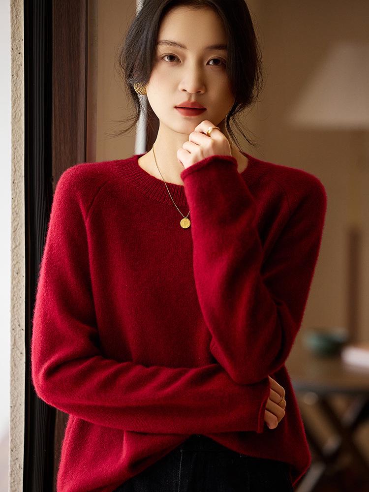 2025 Women's Thickened Loose Pure Wool Round Neck Sweater