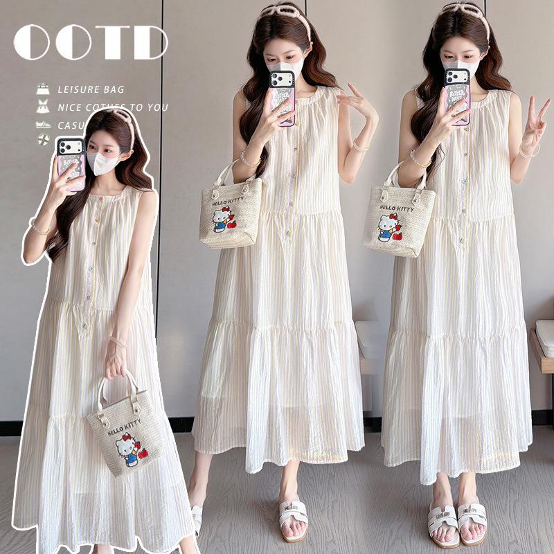 2026 Korean-Style Striped Sleeveless Maternity Dress – Youthful, Loose, and Comfortable. Medium