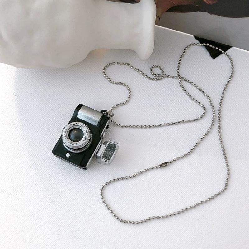 Fashion Flash Light Camera Necklace For Women Men Punk Long Chain Necklace Vintage Camera Pendant Necklaces Party Jewelry