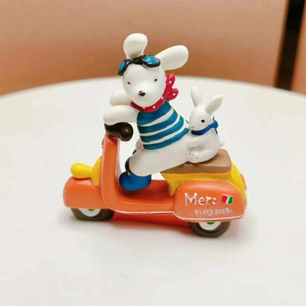 Resin Cartoon Dog Rabbit Figurine Ride Motorcycle For Home Office And Party Gift