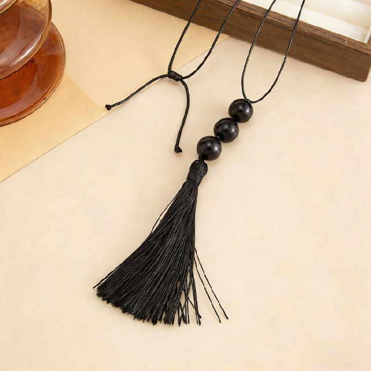 Versatile Black Beaded Pendant Necklace With Movable Fringe And Length For Women And Girls