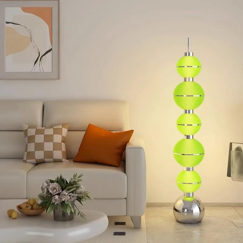 Nordisches Dänemark Kürbislampen-Design Sofa neben dem Wohnzimmer Schlafzimmer Stehlampe Kreative Netz-Rot-Atmosphäre Homesay