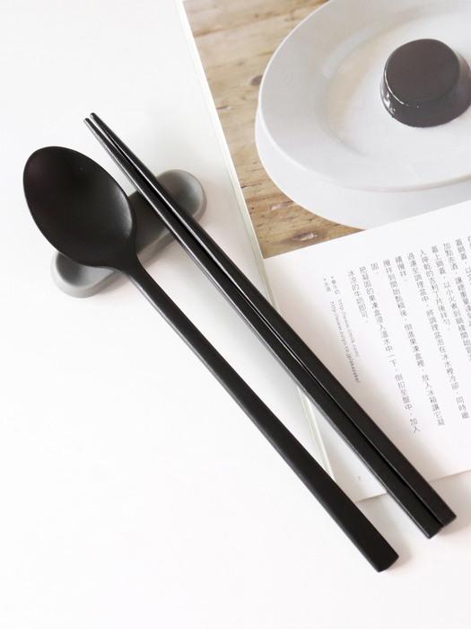 

kamomekitchen [набор на 2 персоны] Набор ложек из черного дерева с натуральным лаком set