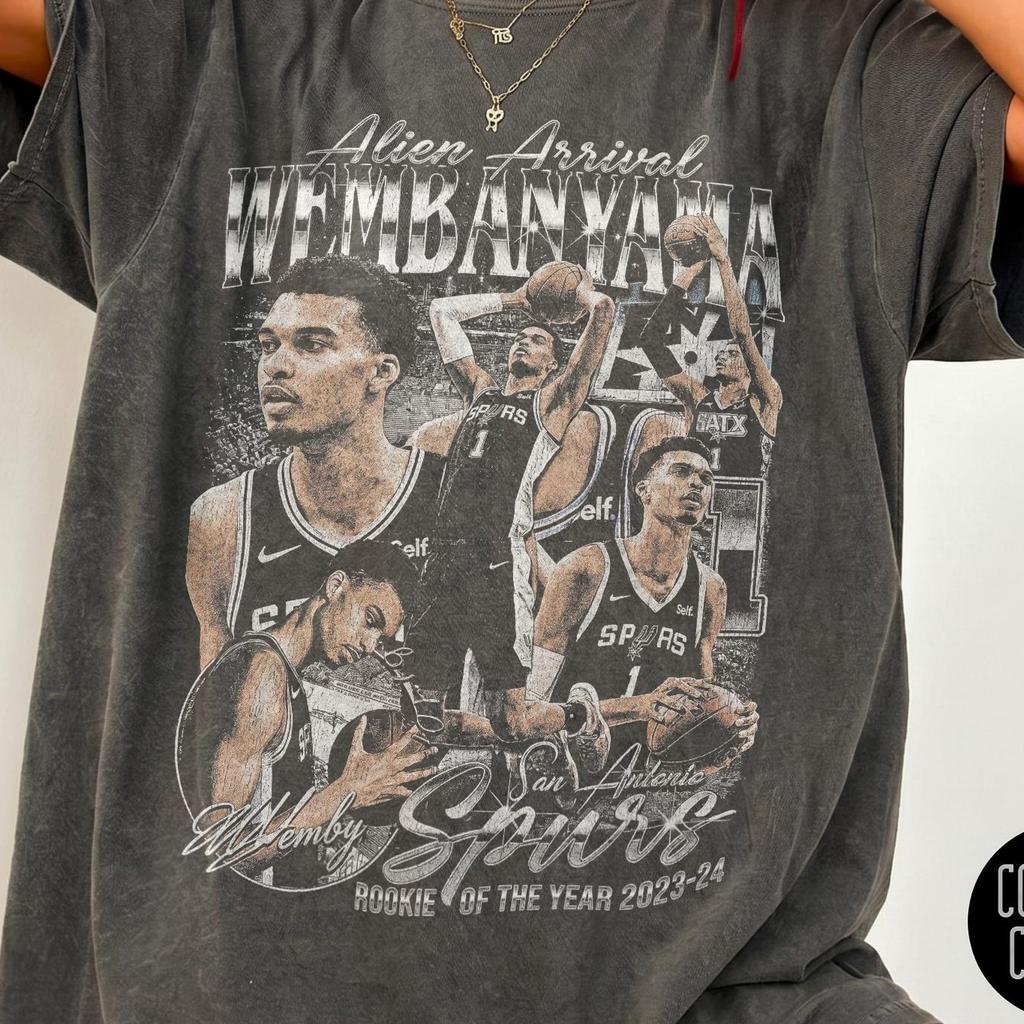 La Maglietta Alien Victor Wembanyama Comfort Colors®, Maglietta Vintage da Pallacanestro di San Antonio, Maglietta per Fan di Wemby, Abbigliamento per il Giorno della Partita, Regalo per Lui