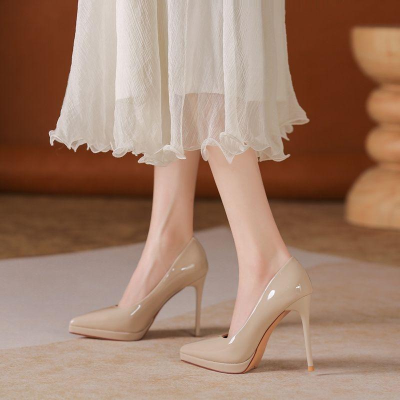 A waterproof table super high heels hate the sky high patent leather temperament commuter work shoes lady versatile fashion pointed