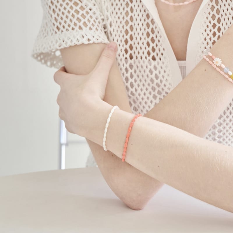 cotoit Coral Beads Bracelet