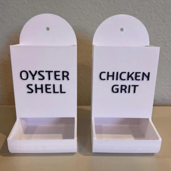 Chicken Oyster Shell Grit Feeder 3D Printed Dual-Purpose Hanging Chicken Feeder Trough Precision Nutrition Gravities Poultry Feeder Coop Accessories