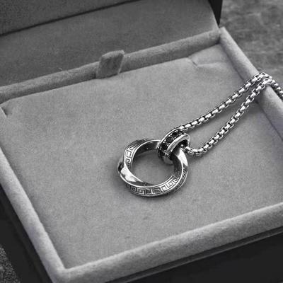 Distressed Mobius Strip Necklace: Unisex High-End Hip Hop Pendant with Versatile Trendy Appeal