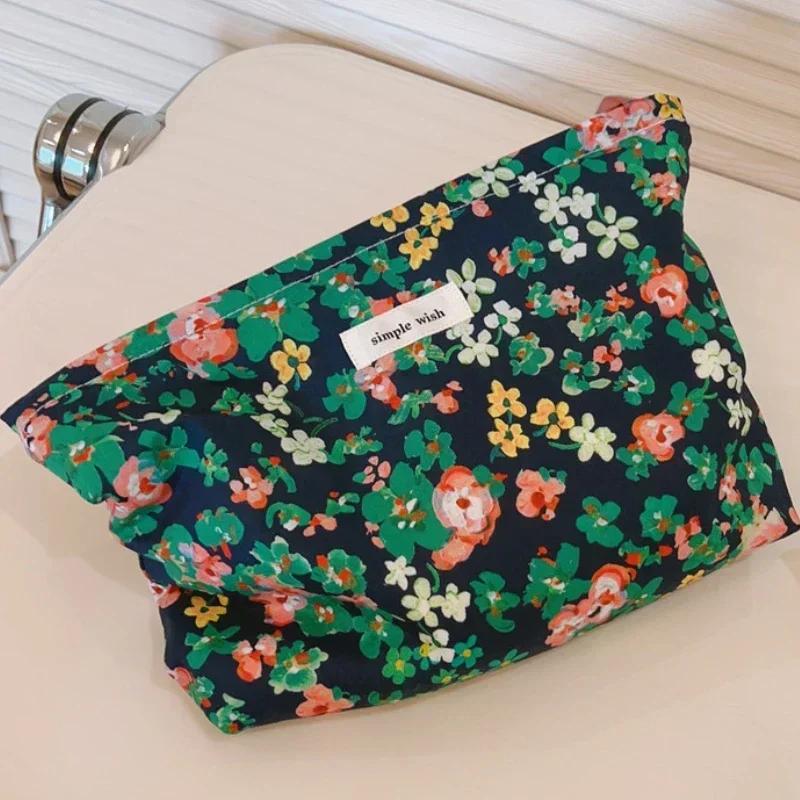 Cotton Ladies Travel Storage Lipstick Bag Retro Flower Women's Cosmetic Bags Cute Design Girls Pencil Case Makeup Bag Handbags