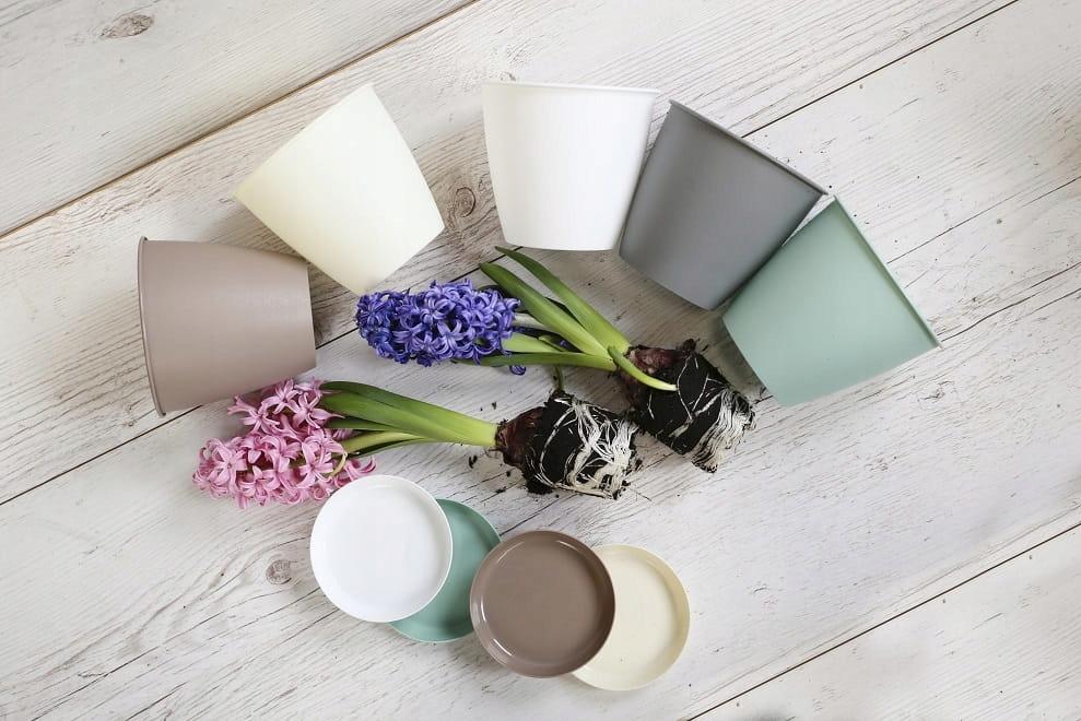 Round plastic flowerpot Azalea beige 13x12cm