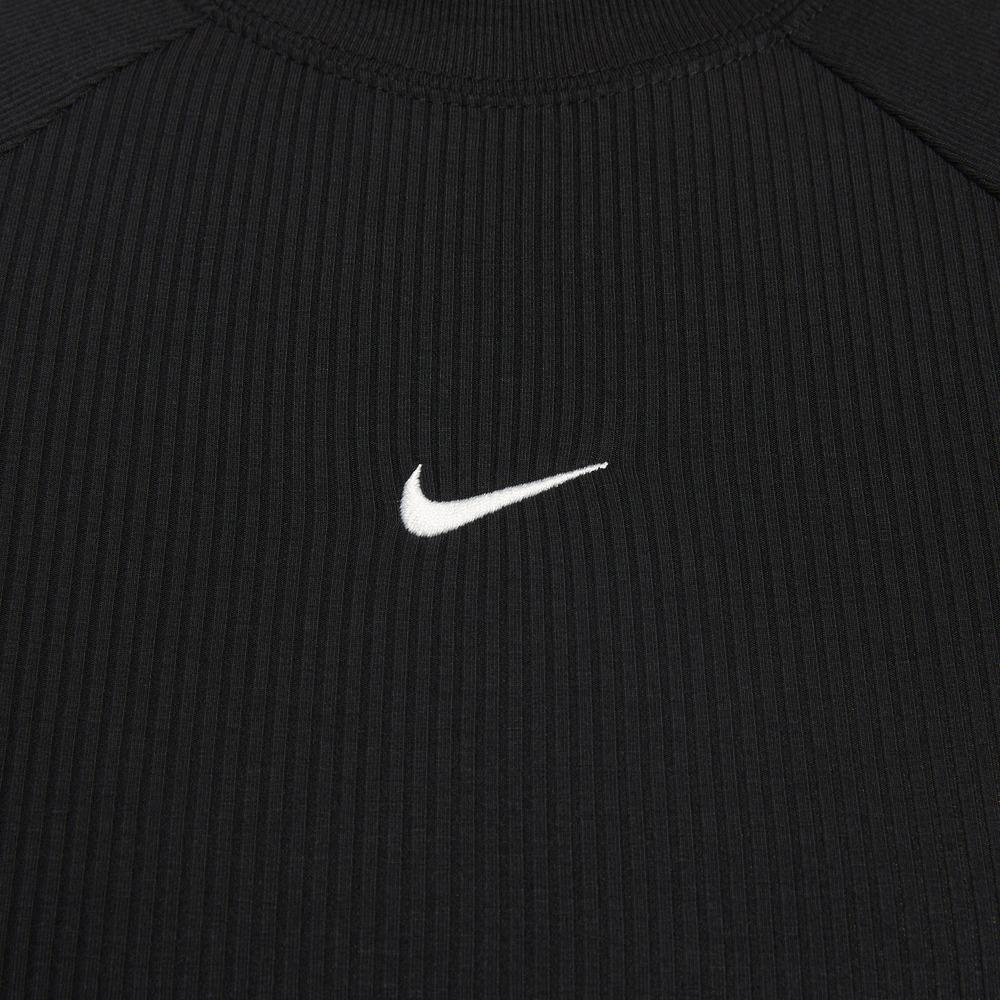 Nike T Shirts Women's Black Crew Neck Moderate IF0243-010