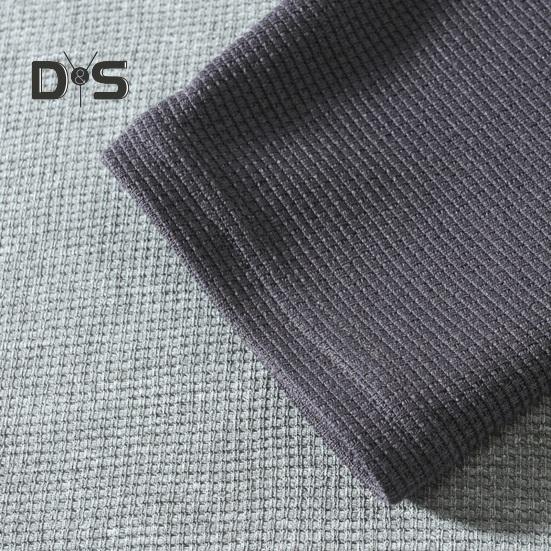 Frühlings- und Herbstoberteil für Herren, normale Passform, Farbblock-Langarm-T-Shirt, geknöpfter Rundhalsausschnitt, Patch-Dekor, lässiges Sport-Party-T-Shirt