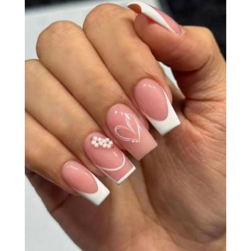 

24 шт. Короткие французские градиентные ногти с сердечками с 1 гелем-желе и 1 пилкой для ногтей - Подарок для девушки, мамы, женщины