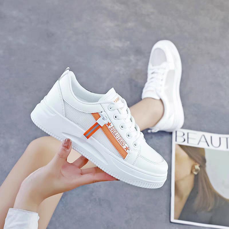 Fashion Women White Skateboard Shoes Summer Casual Sport Running Shoes Outdoor Breathable Lace-up Metal Decoration Flat Shoe