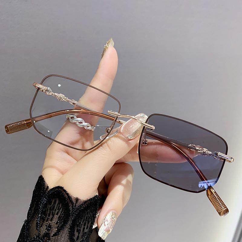 Fashion Photosensitive Color-changing Anti-blue Light Glasses Frameless Metal Frame for Senior Students Myopia 3325