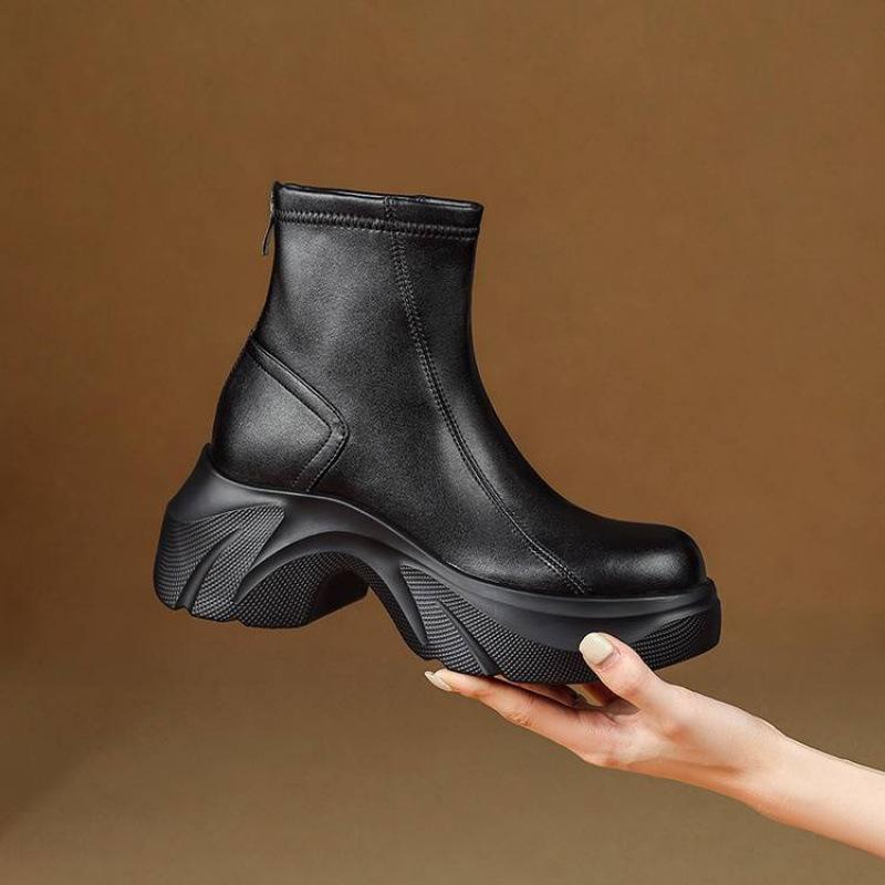 

New women s waterproof table fashion boots solid color large size leather women s boots rear zipper autumn and winter thick-soled medium boots women s 39 чорний