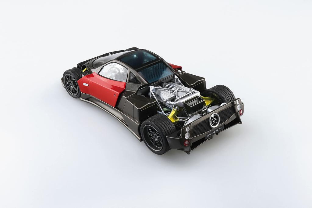 Aoshima Bunka Kyozai (AOSHIMA) 1/24 The Supercar Series No. 19 '05 Pagani Zonda F Plastic Model Kit (Molded Color)