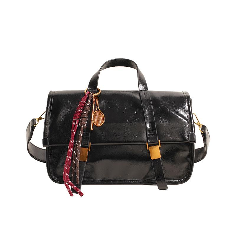 

Large capacity bag women s retro 2025 summer new shoulder messenger bag casual portable work commuter bag no pendant