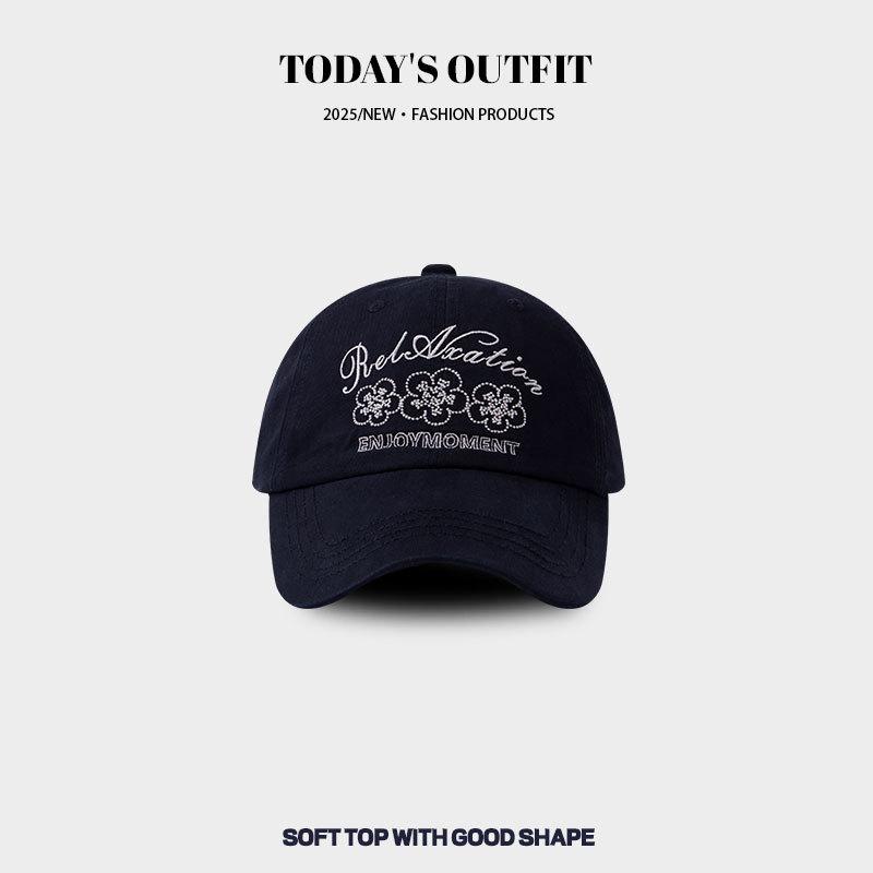 

Новая ретро бейсболка с вышивкой в виде цветка и буквы для женщин, весенне-летняя, повседневная, универсальная, подчеркивающая лицо, маленькая кепка-утенок для мужчин