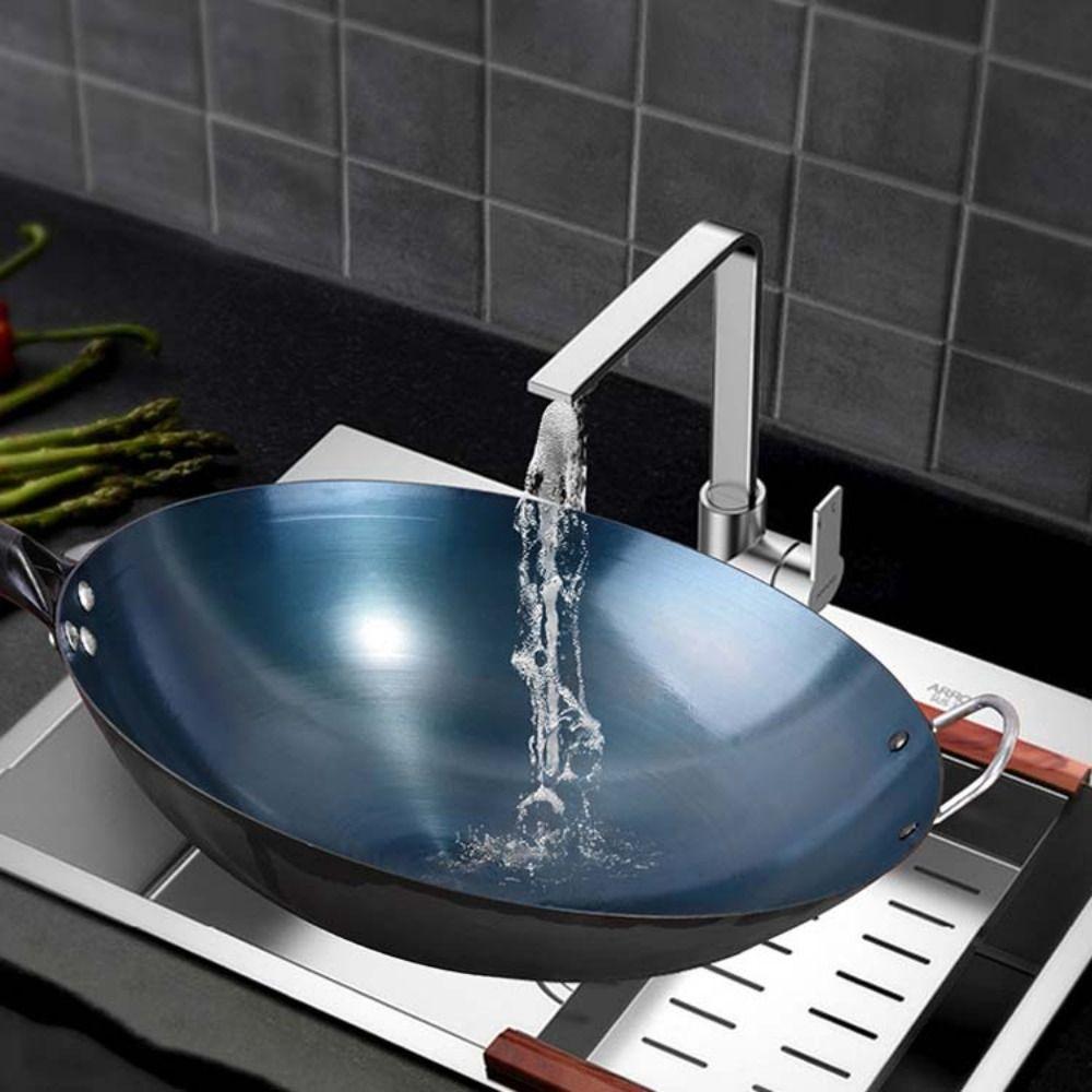 Wooden Handle Iron Pot Anti-scalding Frying Pan Chinese Traditional Iron Wok Induction Cooker