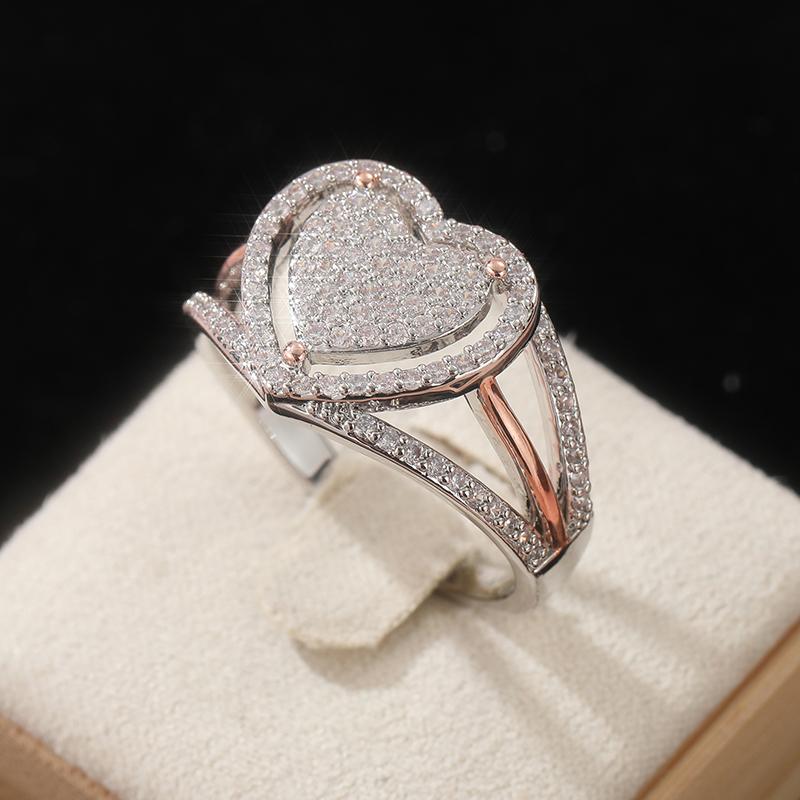 Elegant Inalid Full Synthetic Zirconia Heart Shape Silvery Ring for Women Fashion Temperment Banquet Wedding Jewelry Accessories