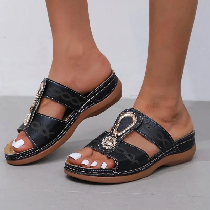 

Горячая Распродажа женской обуви, базовые женские тапочки, модные повседневные тапочки с металлическим украшением, женские новые тапочки на танкетке с открытым носком 43 чёрный